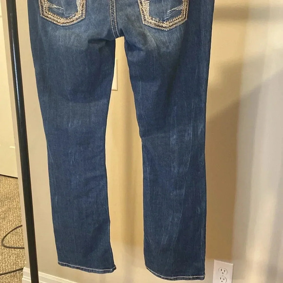 Maurice’s boot cut distressed dark wash jeans LIKE NEW size 7/8 reg - Picture 7 of 11